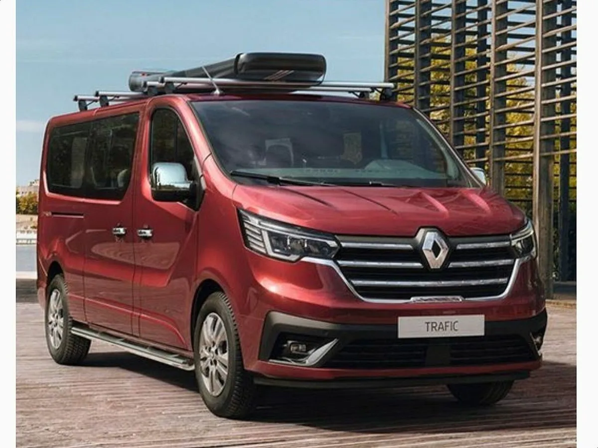 Renault Master Minibus LL30 Energy dCi 150 START * - Image 1