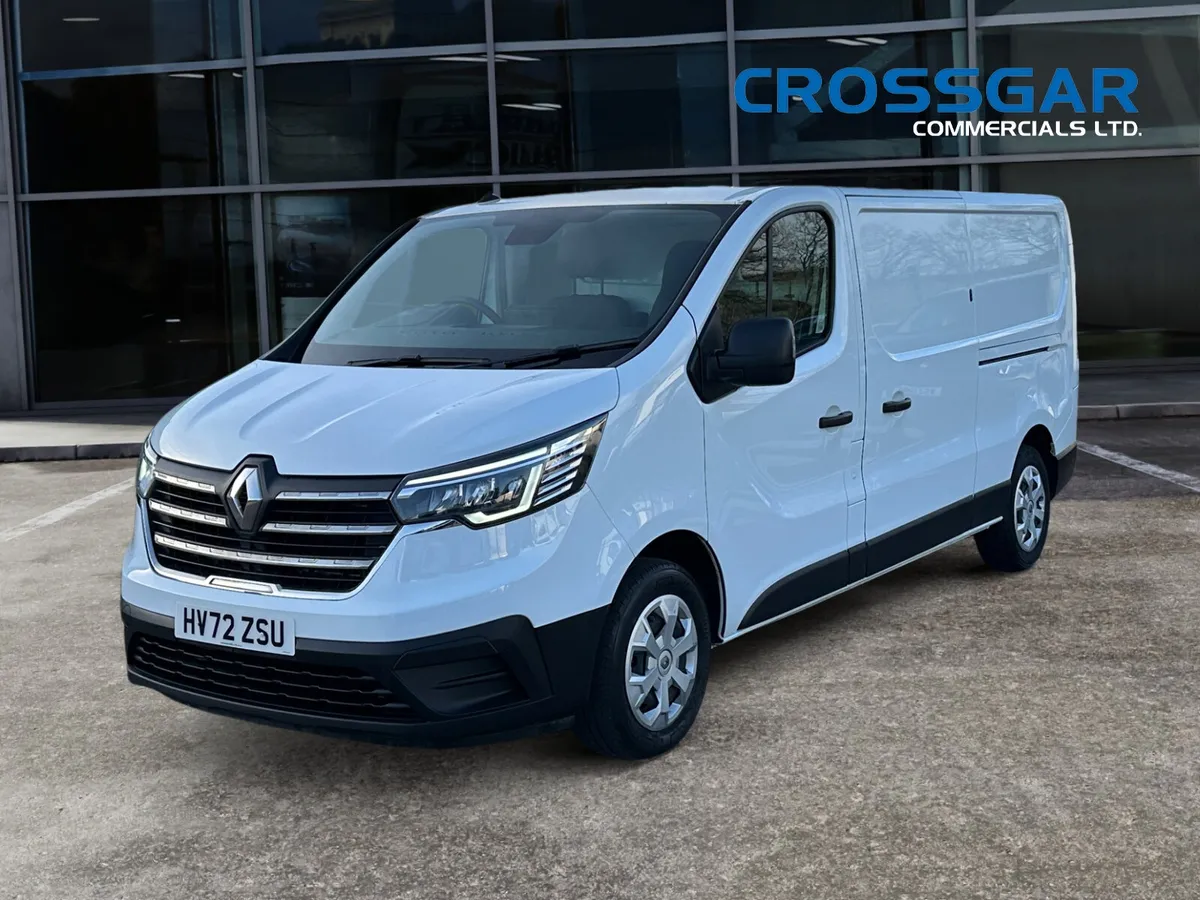Renault Trafic 2023 LWB HIGH SPECIFICATION MODEL - Image 2