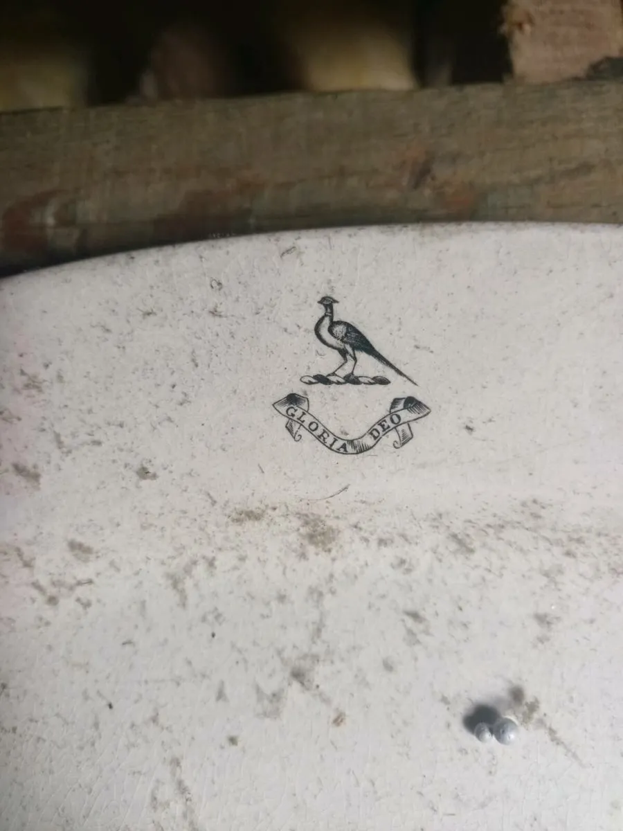 Dresser Dish - Image 1