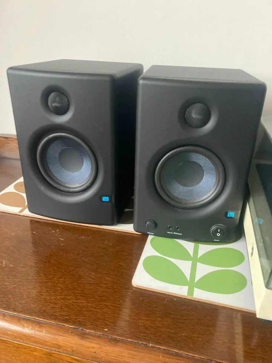 Speakers x 2 for Stereo - Image 2