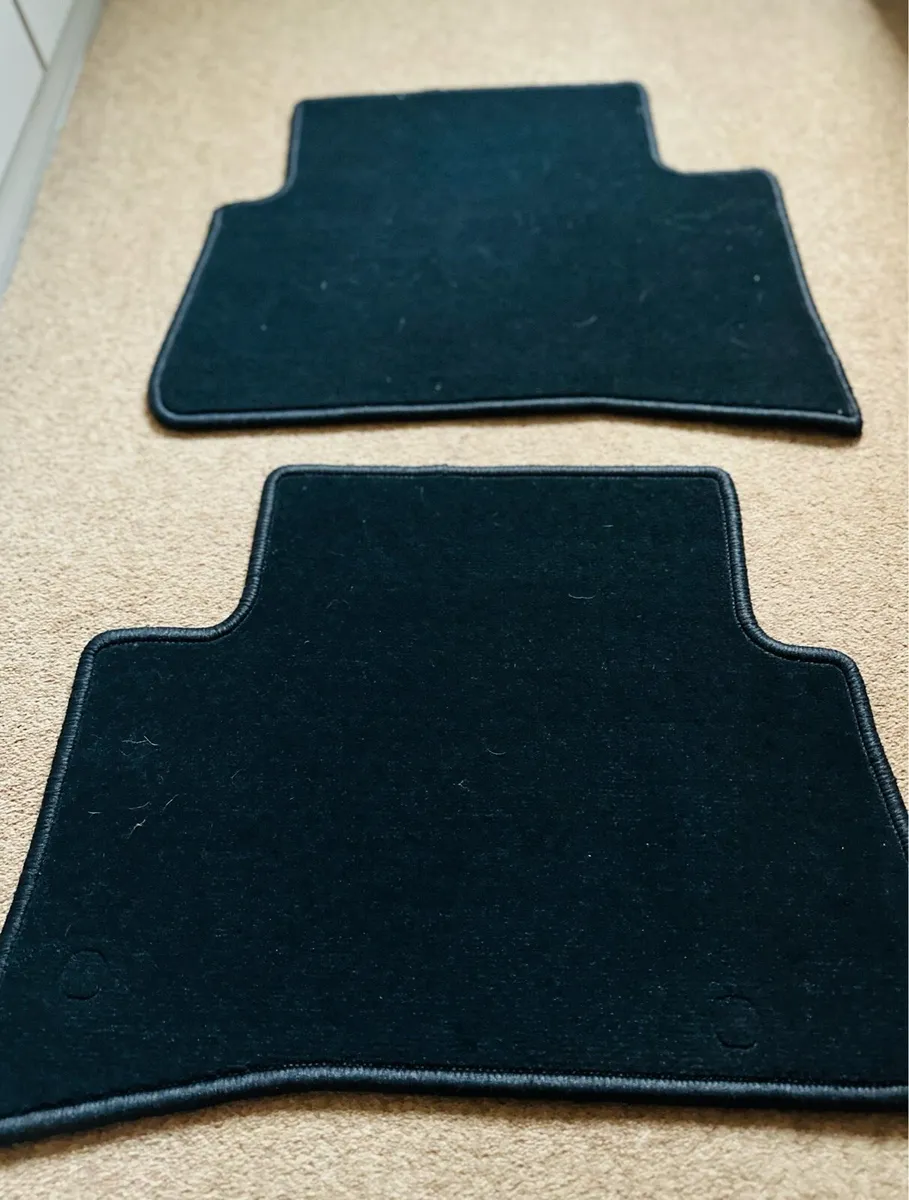 Toyota CHR floor mats - Image 4