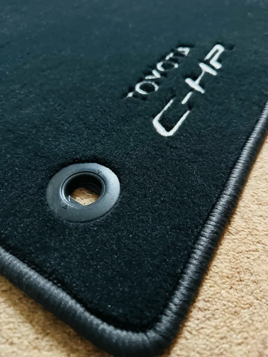 Toyota CHR floor mats - Image 2