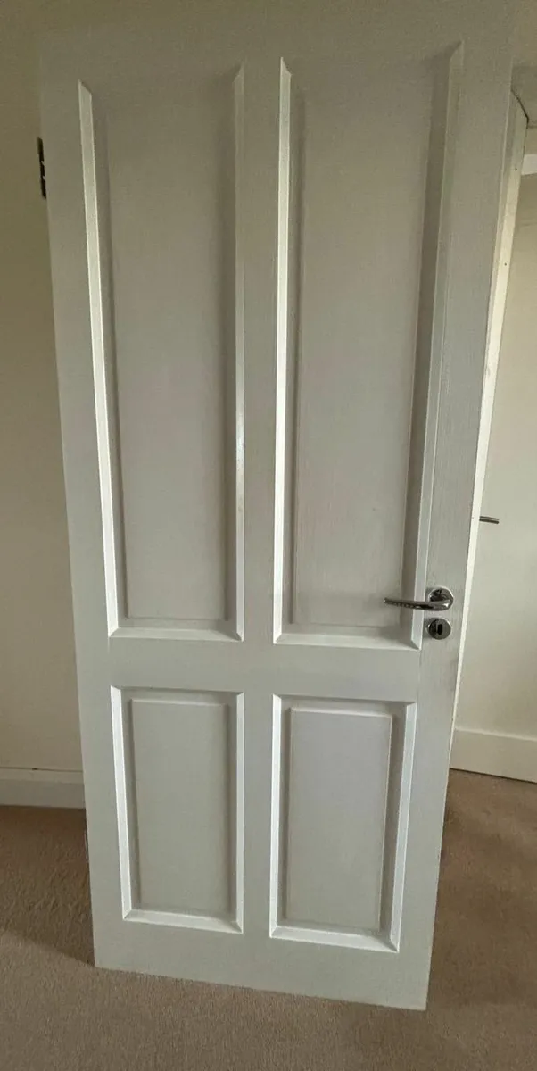 8 x Internal Doors with handles - Image 3