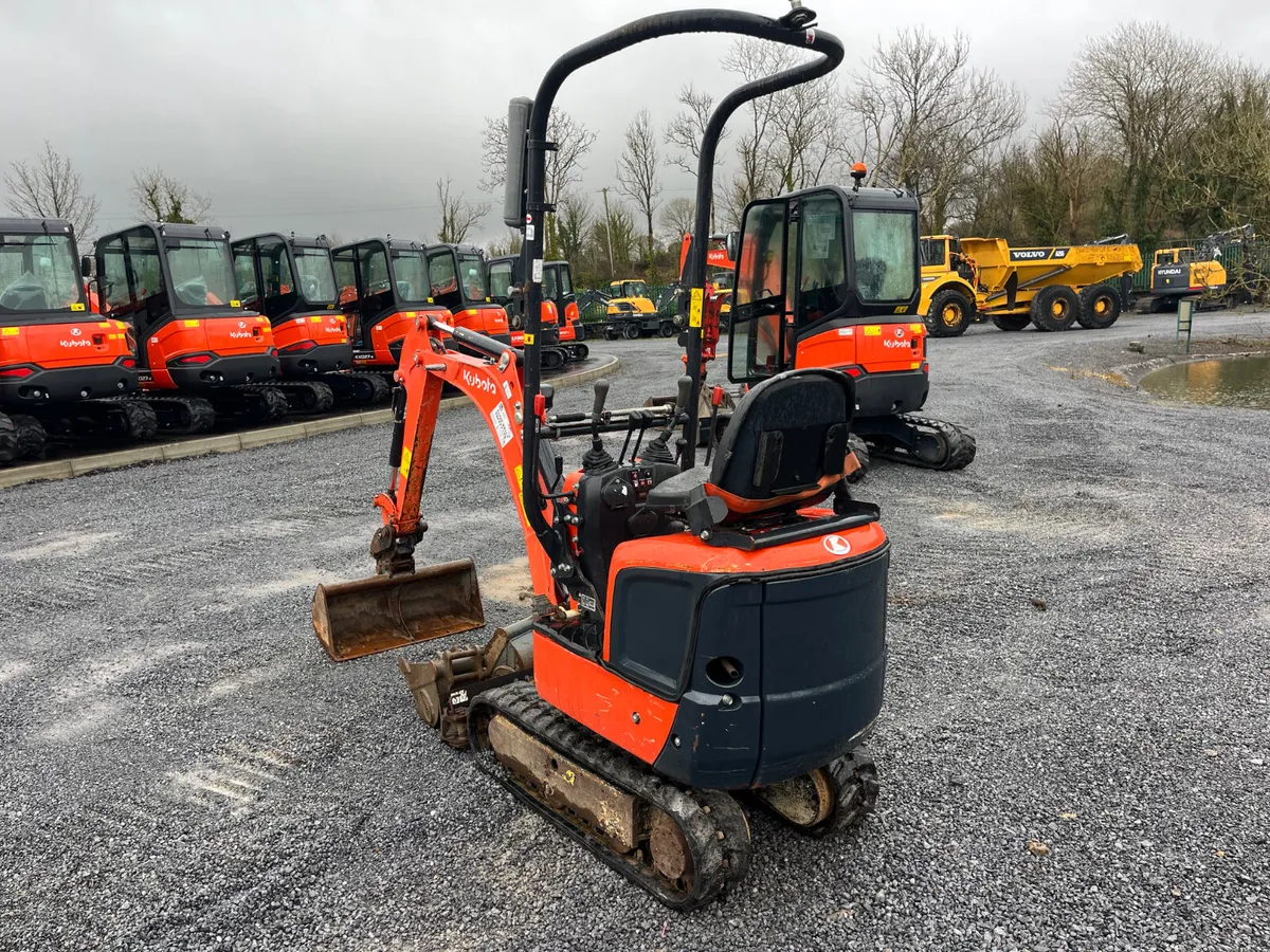 2022 Kubota K008-5 - Image 3