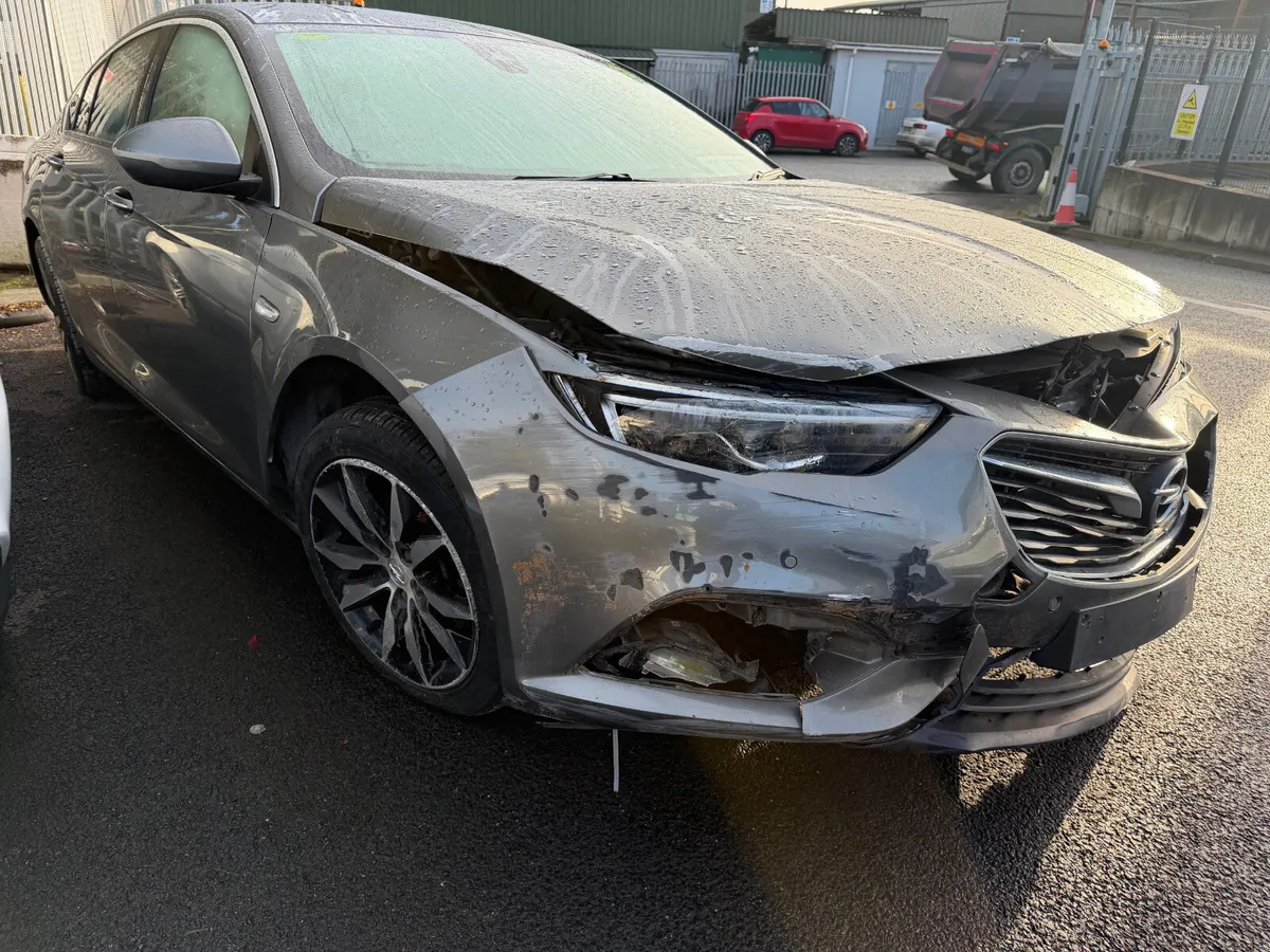 2018 OPEL INSIGNIA Grand Sport - Image 1