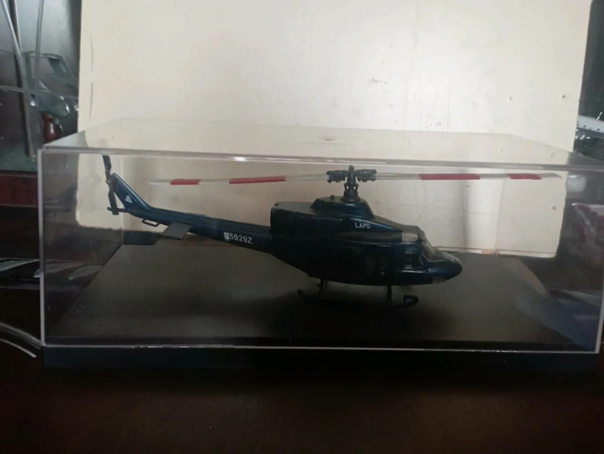 DIE - CAST MODELS HELICOPTER;S - Image 2
