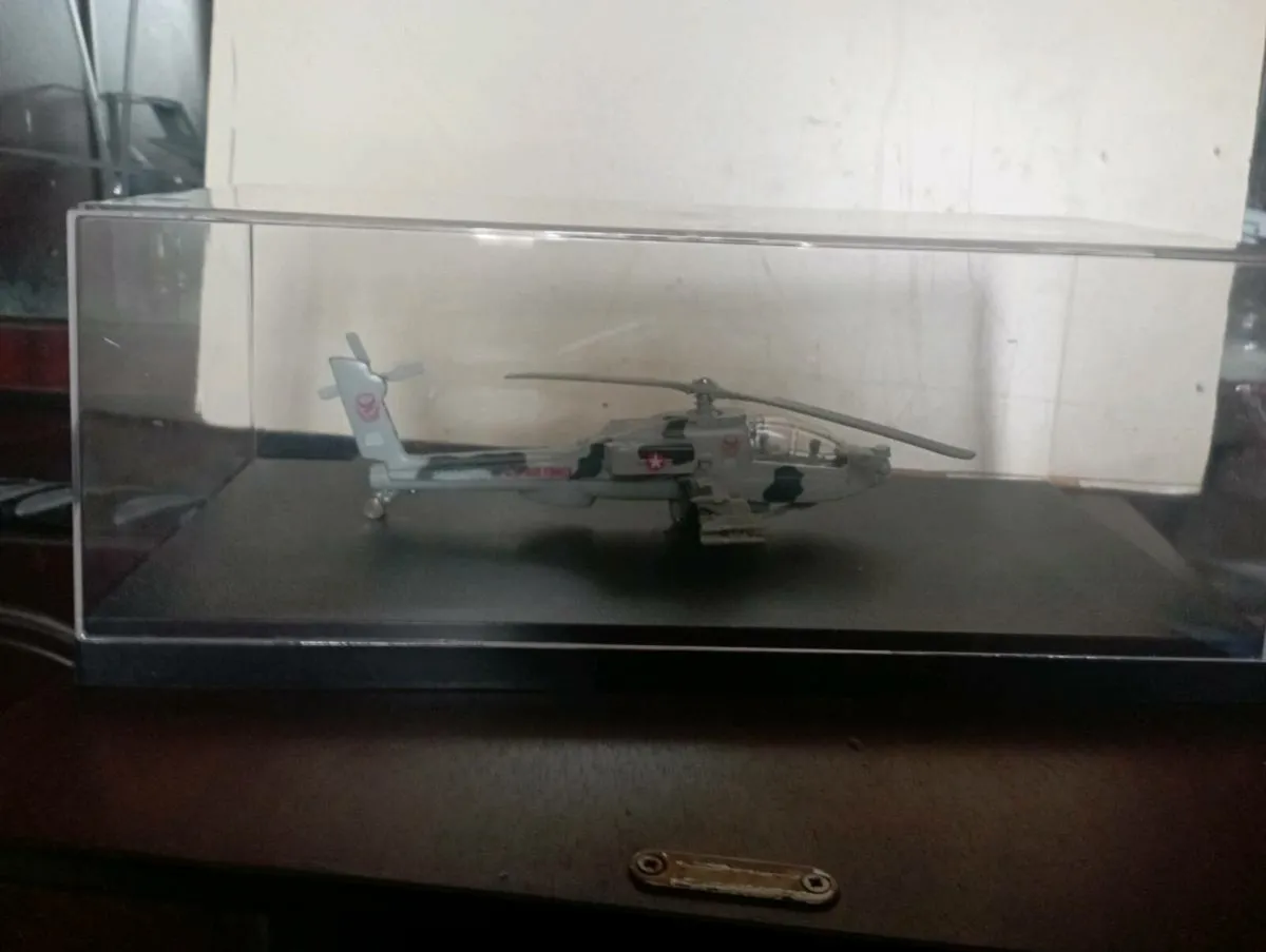 DIE - CAST MODELS HELICOPTER;S - Image 4
