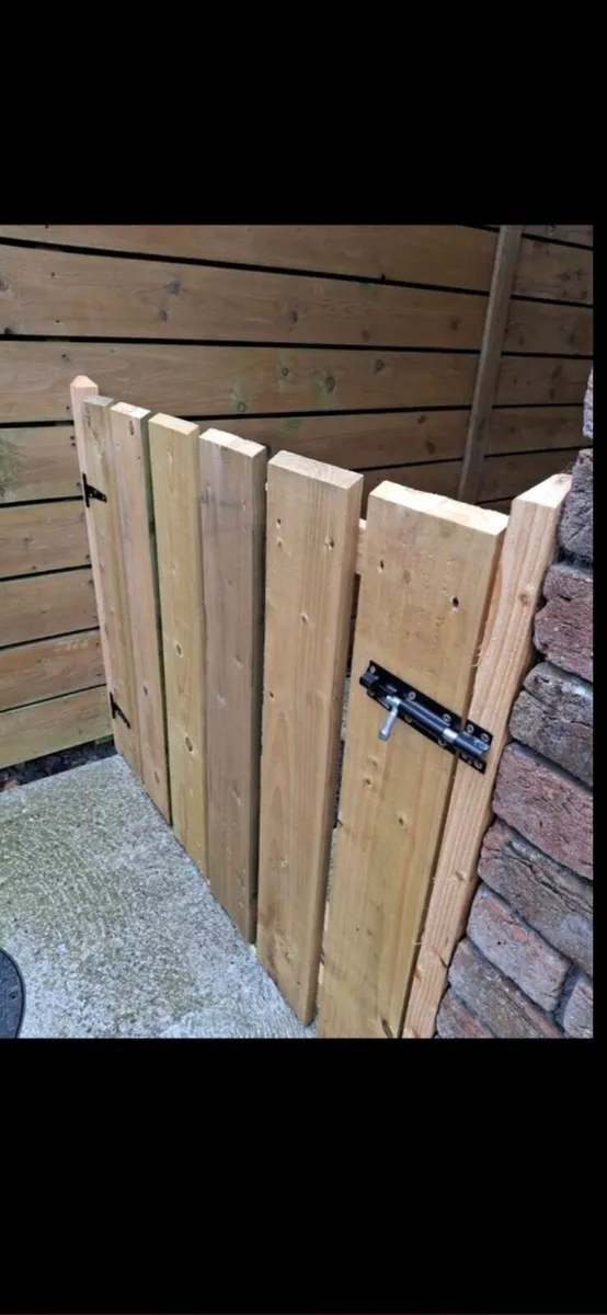 Wooden Gates and fencing - Image 2