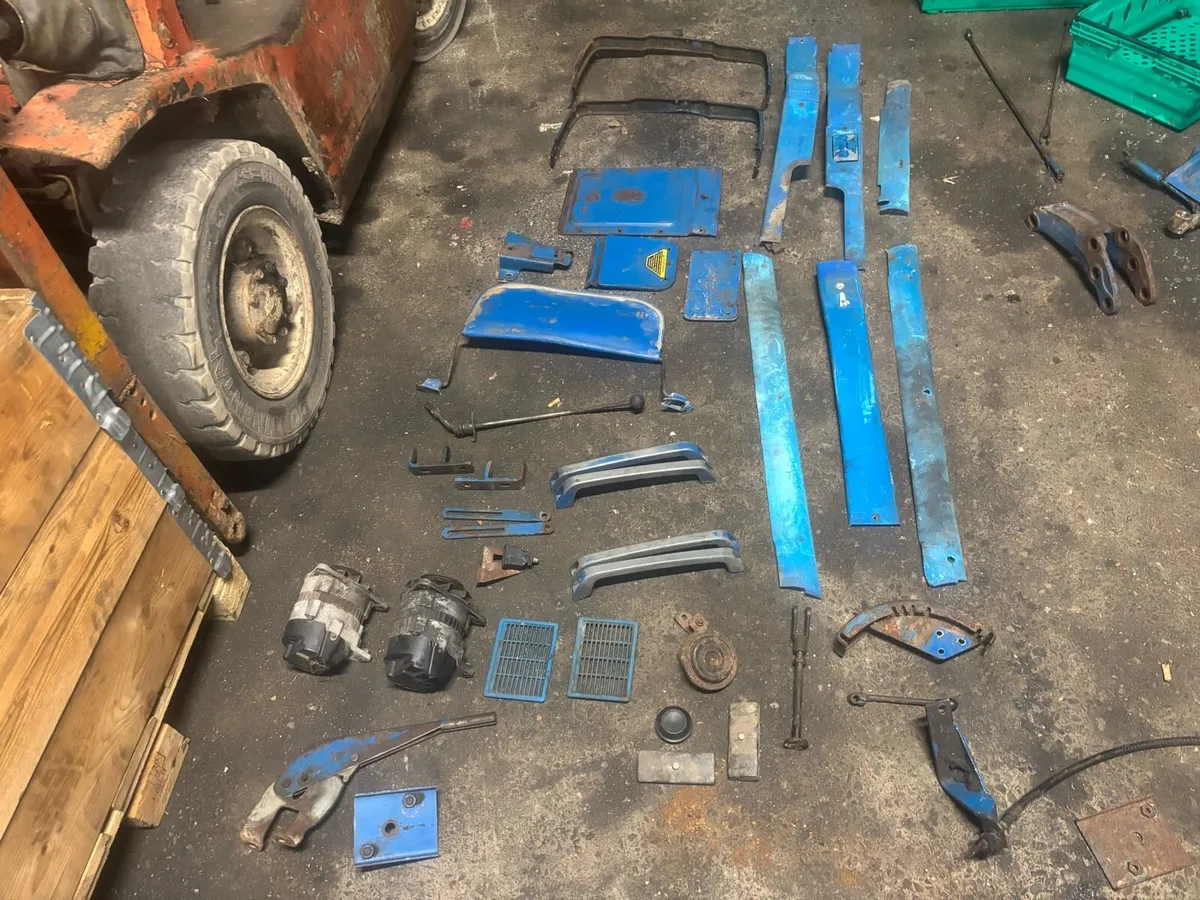 Ford tractor parts - Image 3