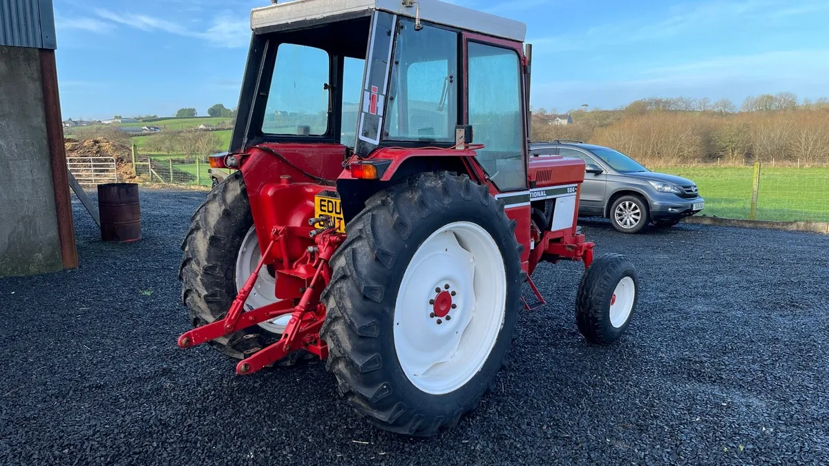 International 584 - Image 4