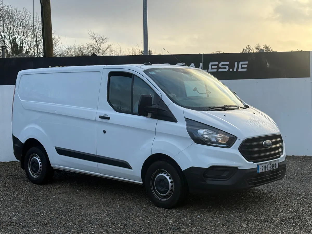 Ford Transit Custon 2.0D Manual - Image 1