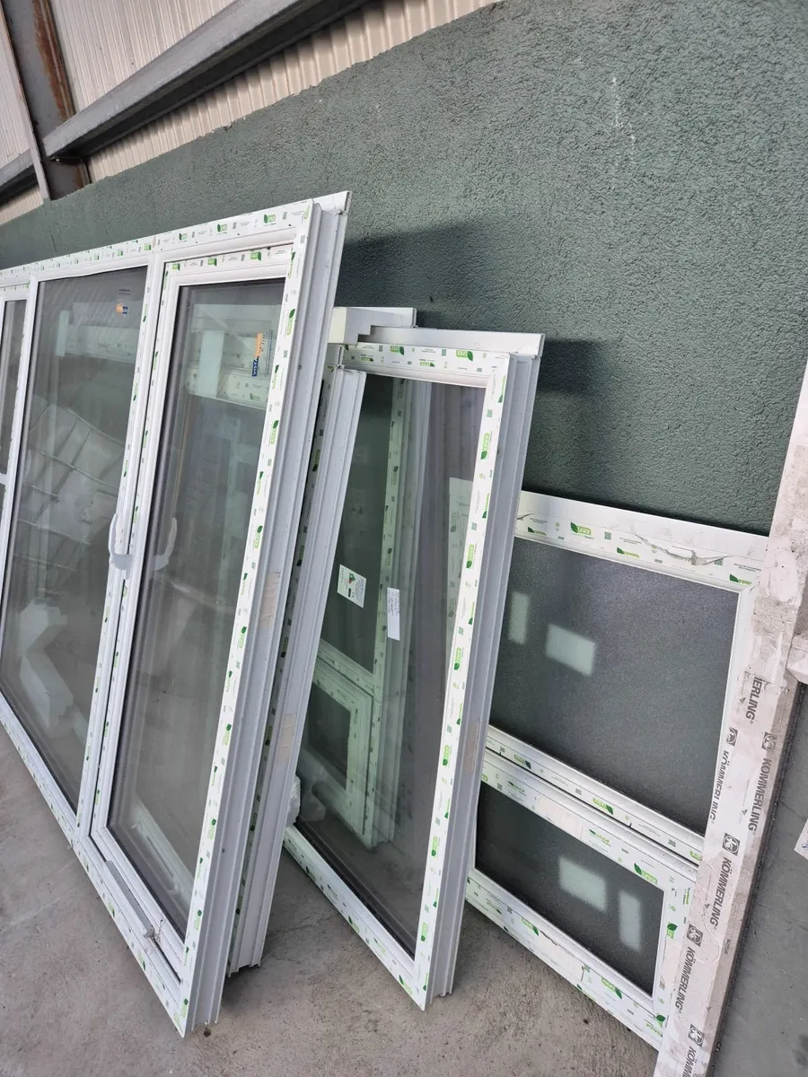 Selection of double glazed white windows - Image 1