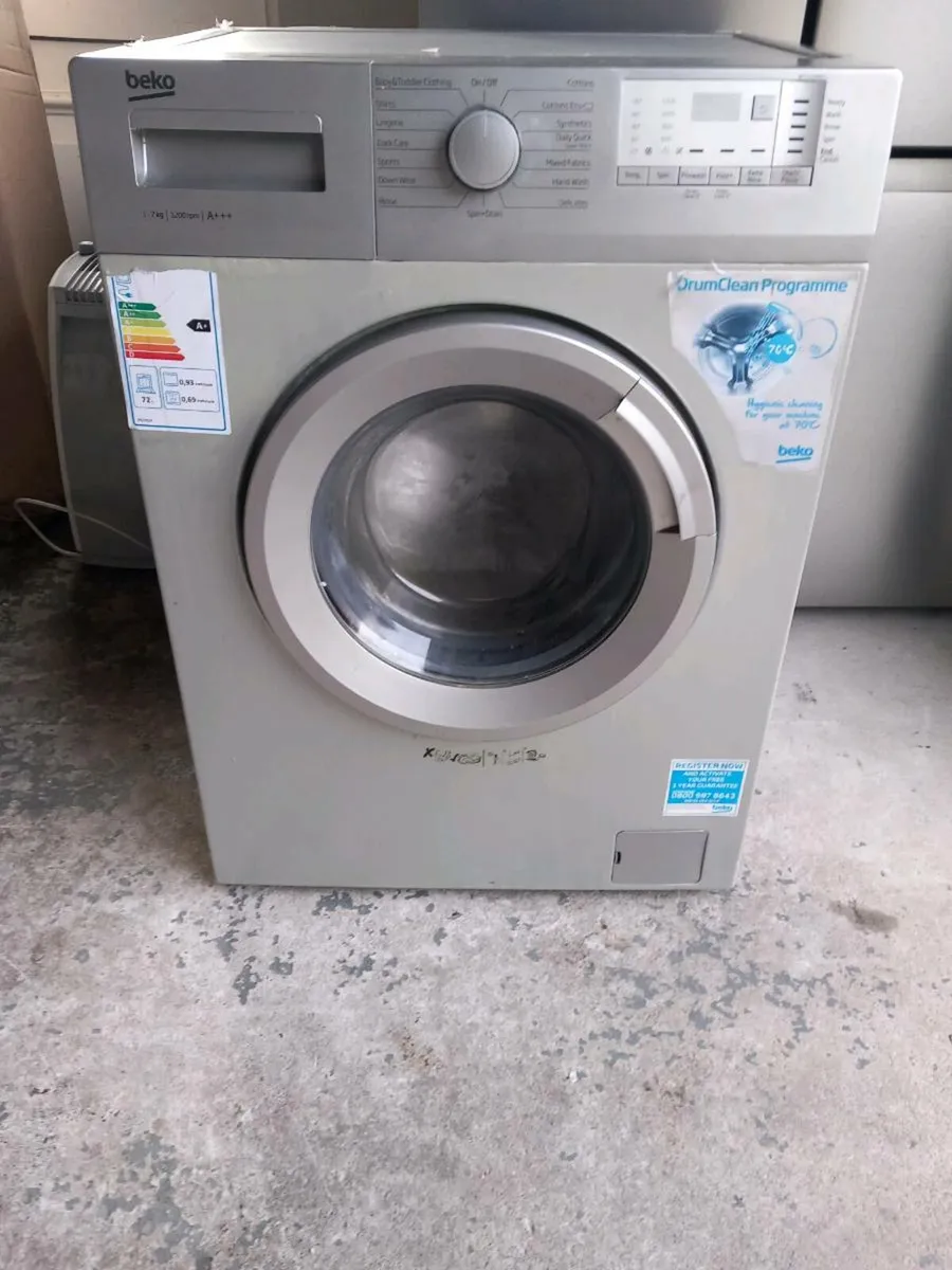 Beko 7kg washing machine silver - Image 1