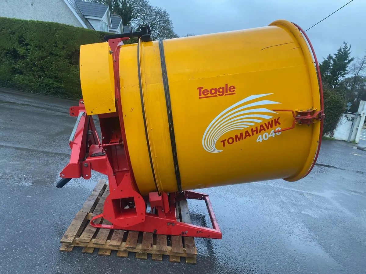 Used Teagle Tomahawk 4040 straw chopper - Image 3