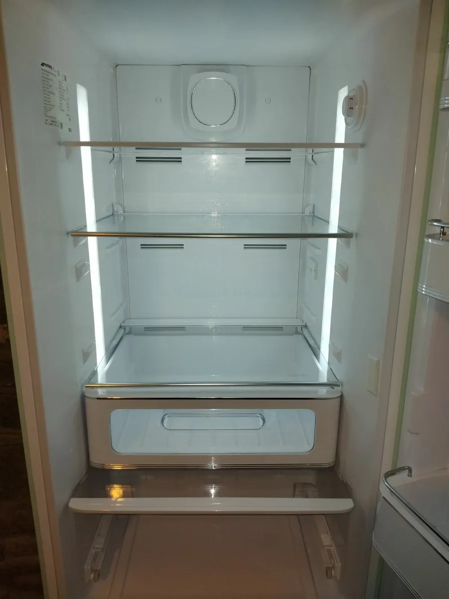 Fridge - Image 2
