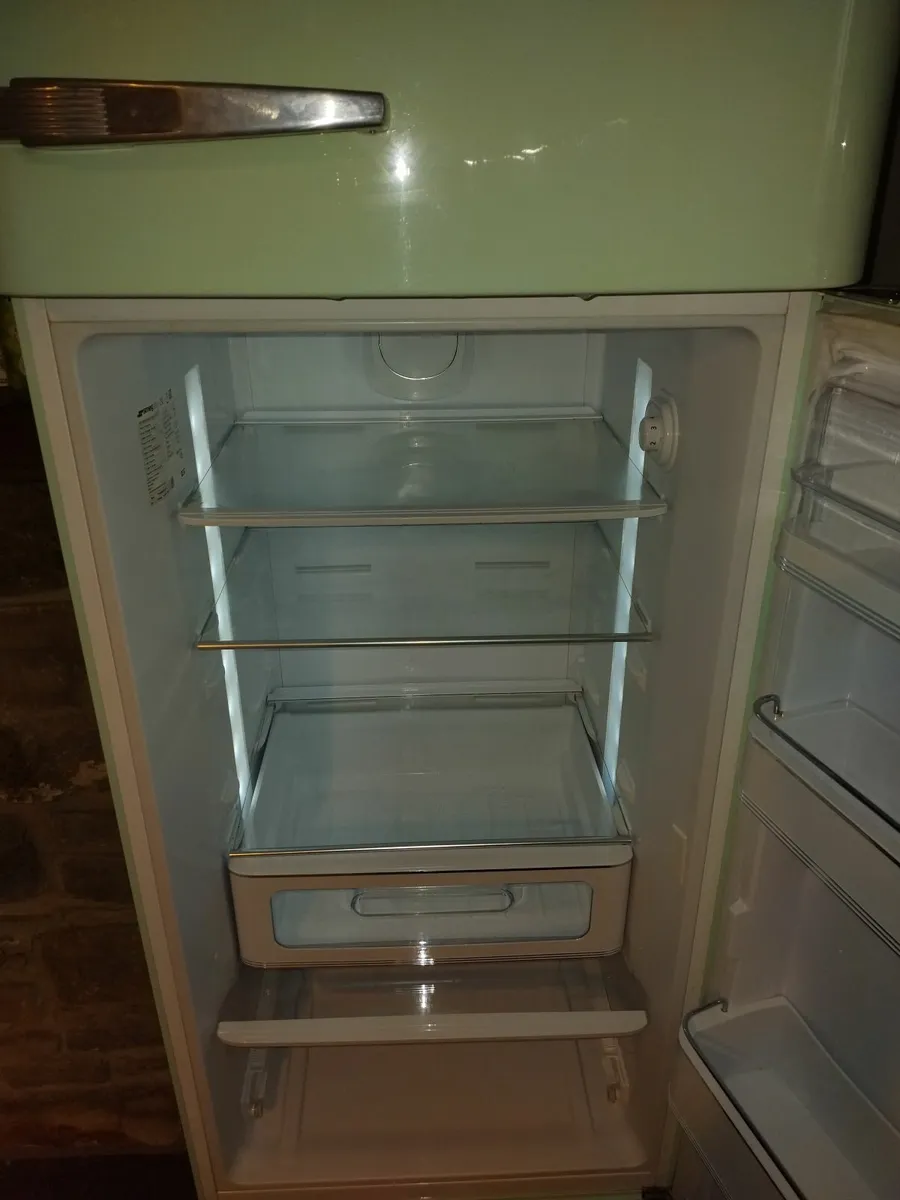 Fridge - Image 4