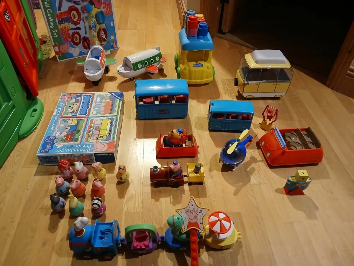 Peppa pig toys - Image 4