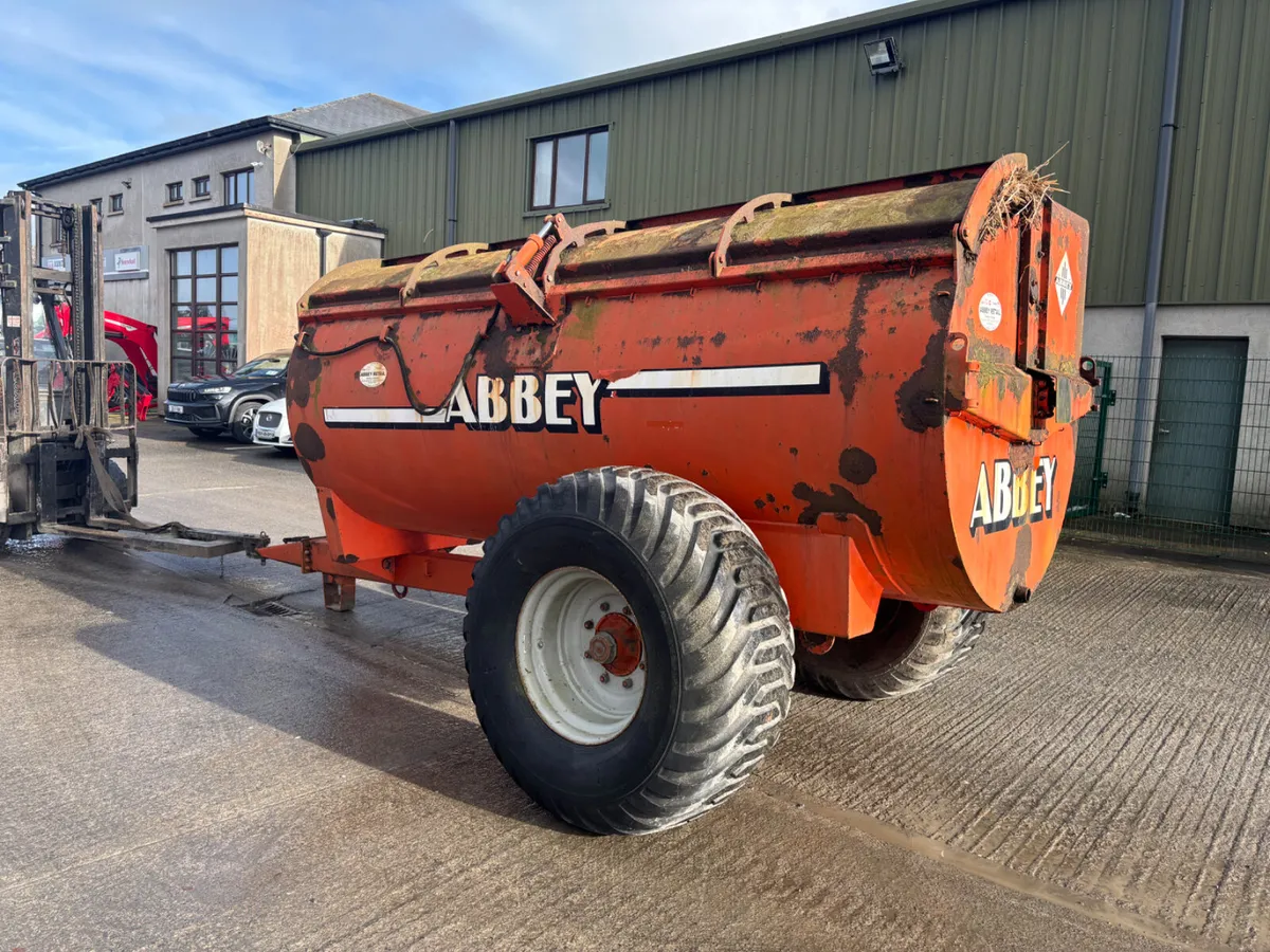 Abbey 2090 Dung Spreader - Image 2