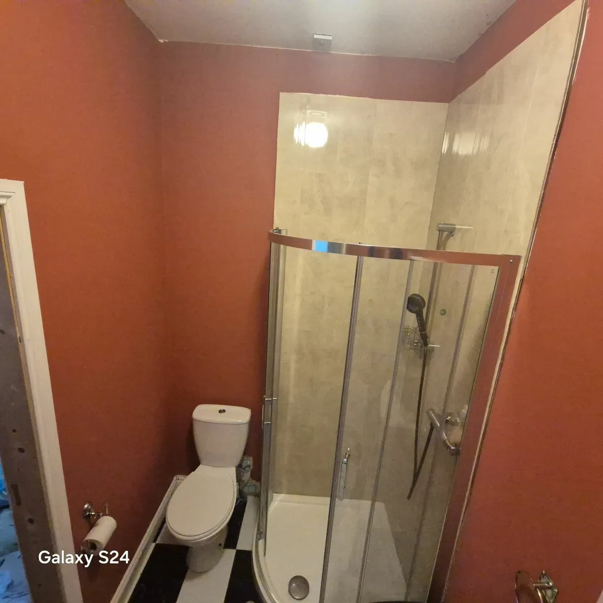 Room to rent - Image 4