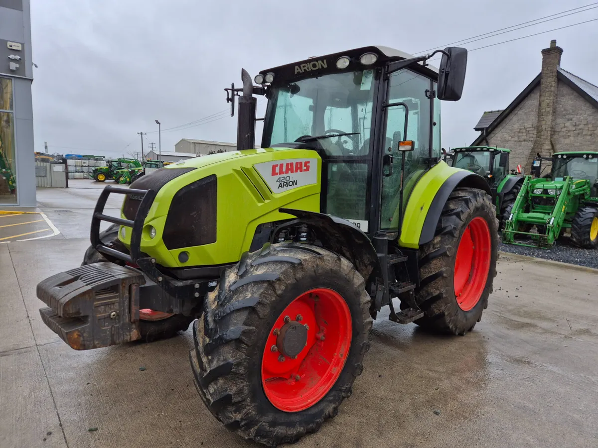 Claas Arion 420 2011 - Image 1