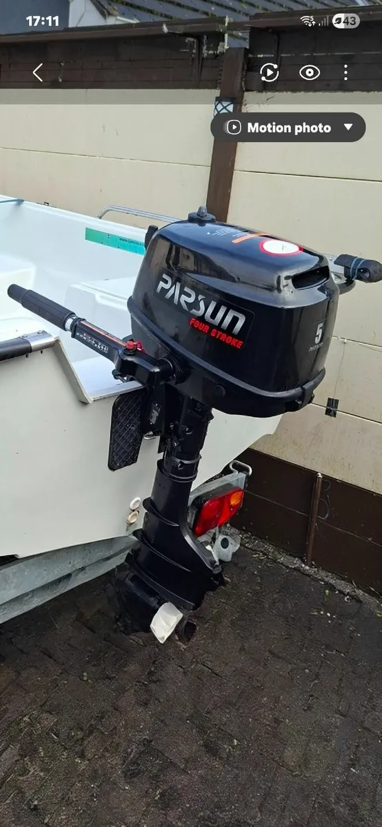 Outboard engine - Image 2