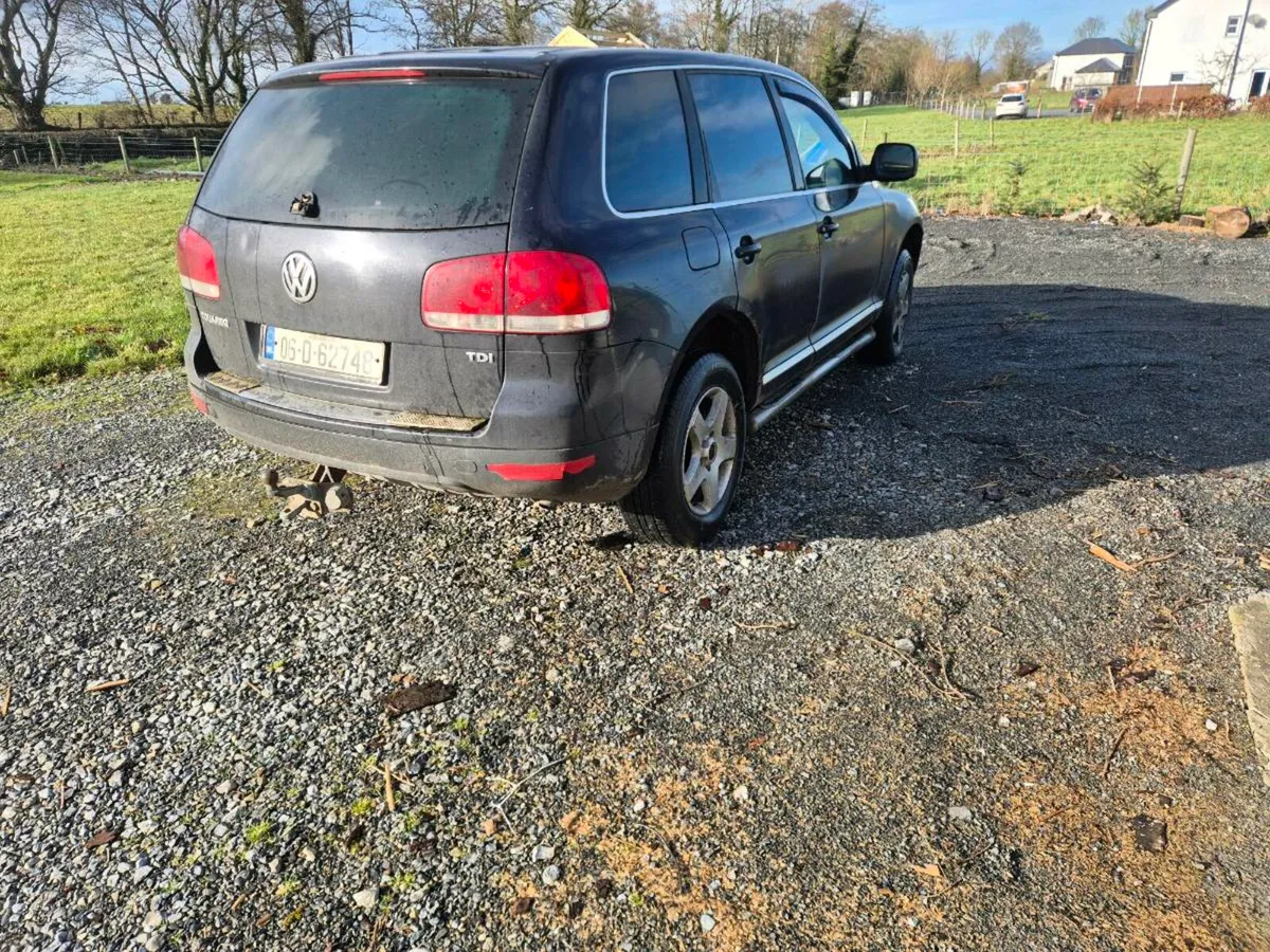 Volkswagen Touareg - Image 2