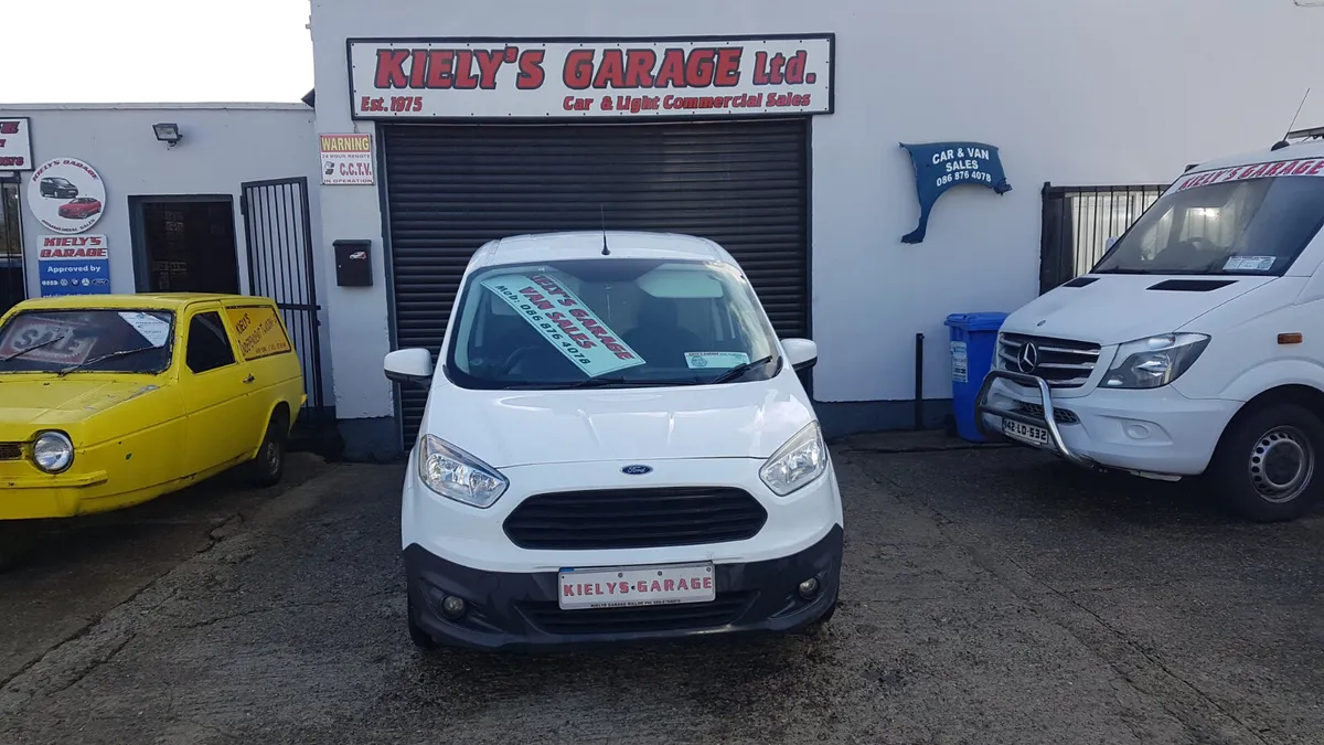 Ford Transit Courier 2015 TRENDLINE (((mint)))no v - Image 2