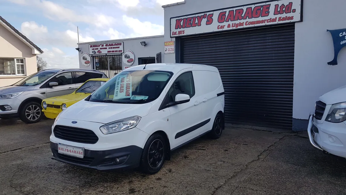 Ford Transit Courier 2015 TRENDLINE (((mint)))no v - Image 3