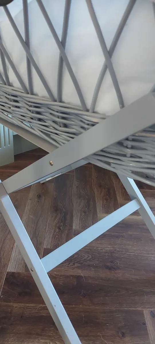 Moses Basket - Image 3