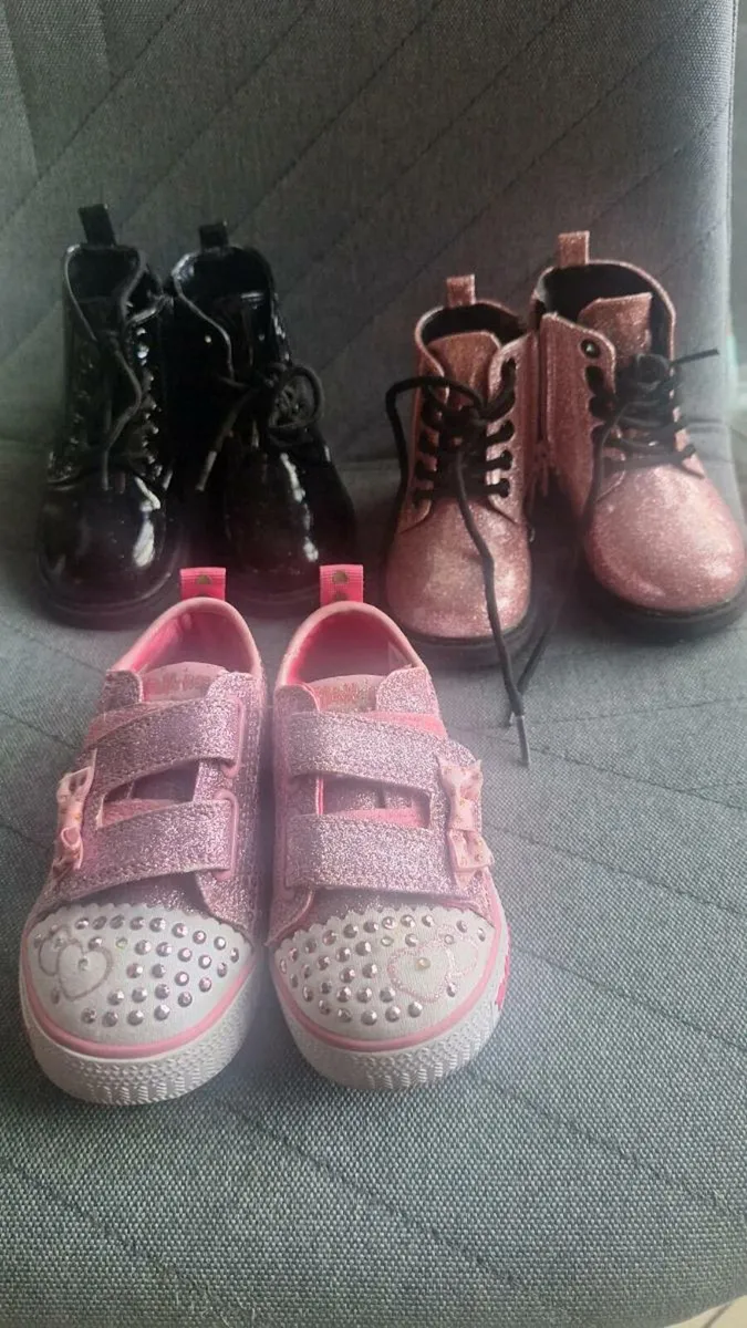 Kids shoes - Image 3