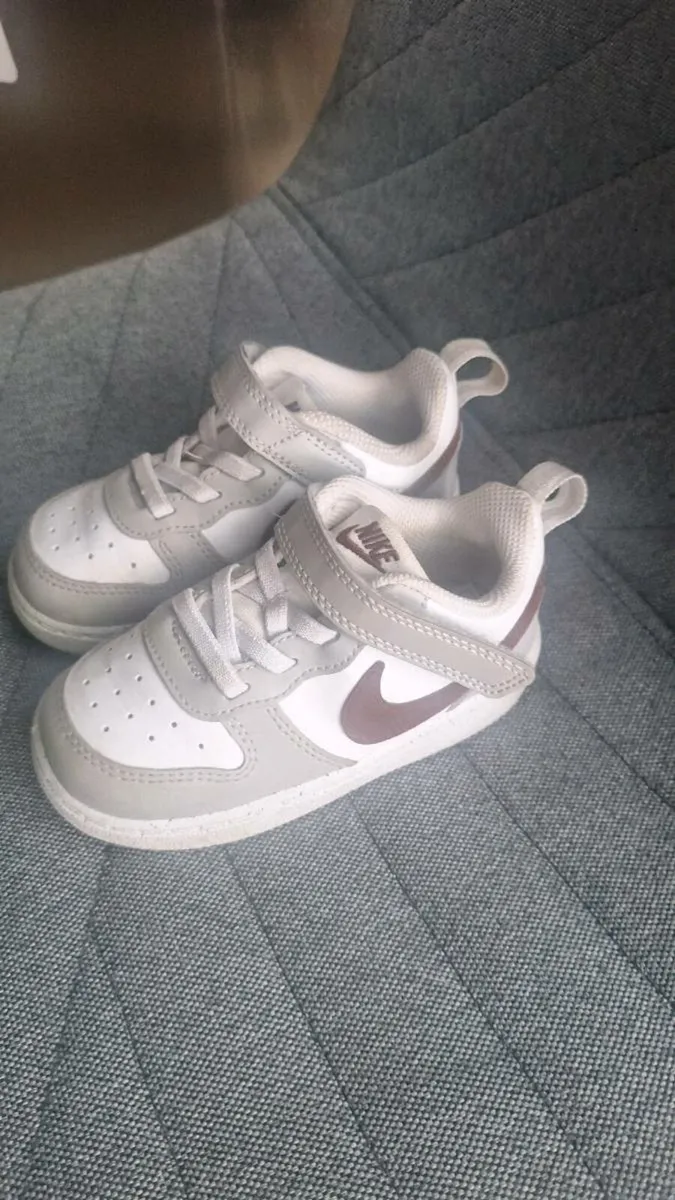 Kids shoes - Image 4