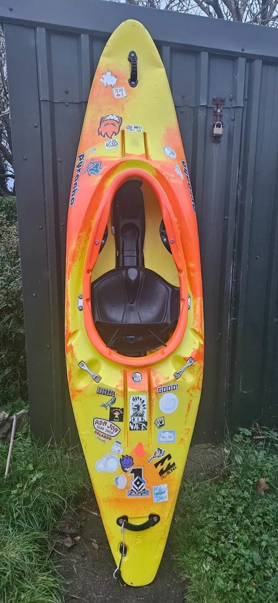 Pyranha Z One Kayak - Image 1
