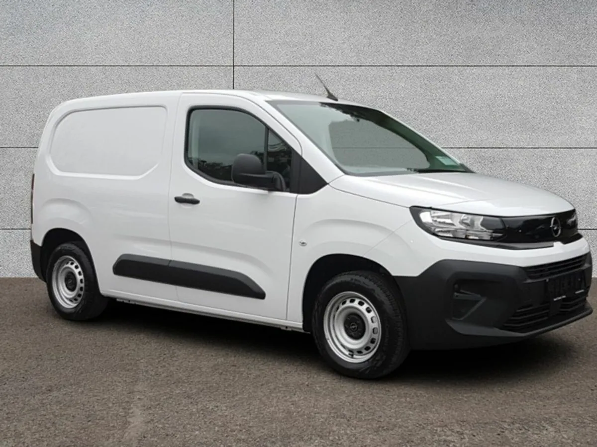 Opel Combo L1H1 NEW MODEL  COMBO KOMFORT 1.05D 6 S - Image 1