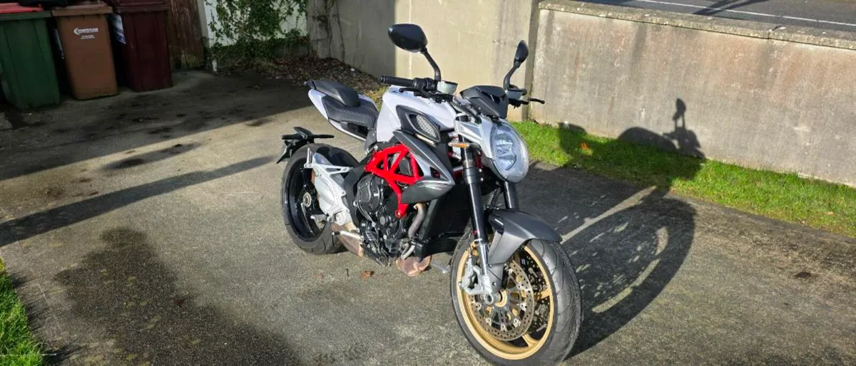 Mv Agusta 800RR Brutale - Image 3