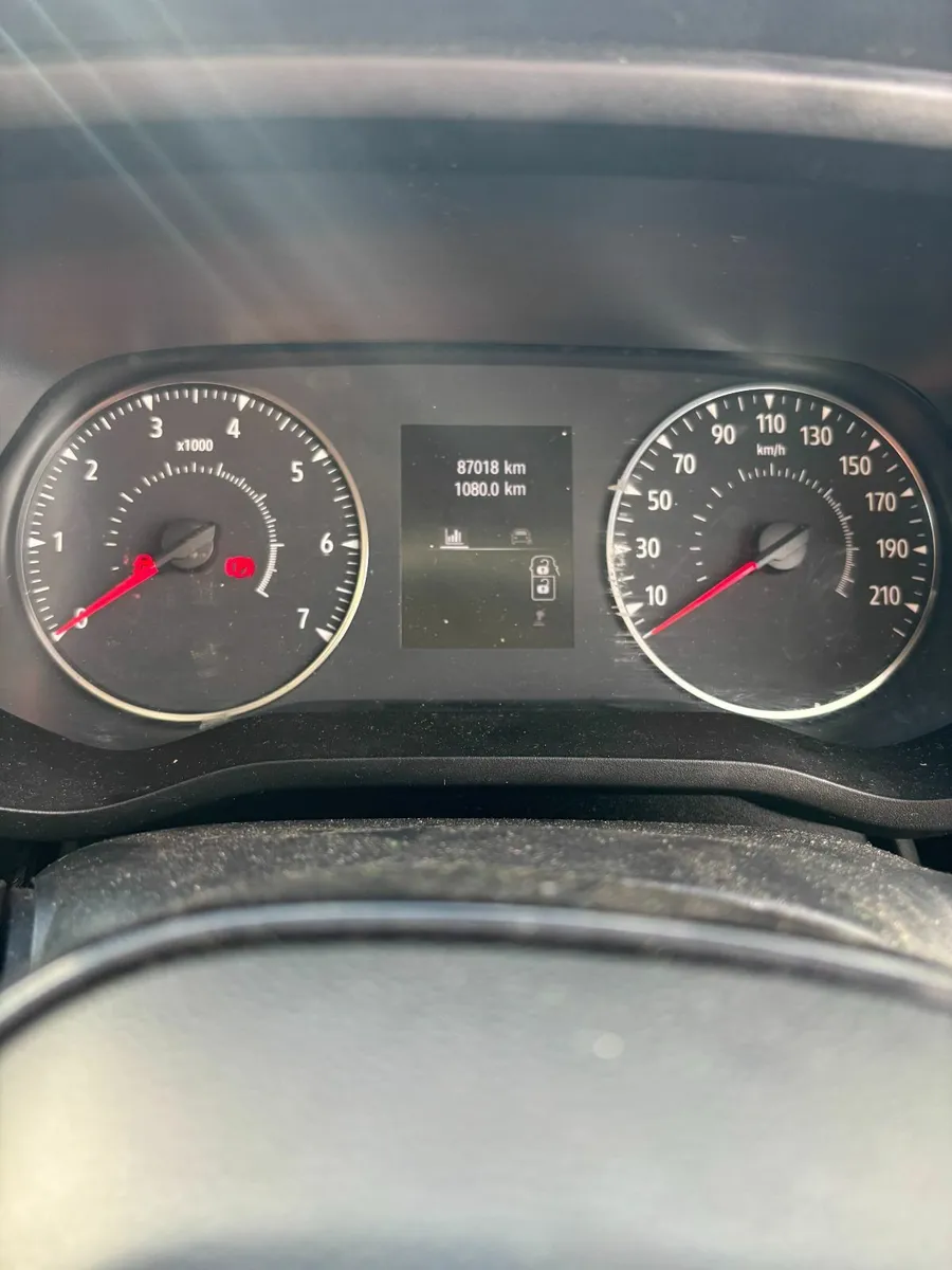 Renault Trafic 2023 - Image 4