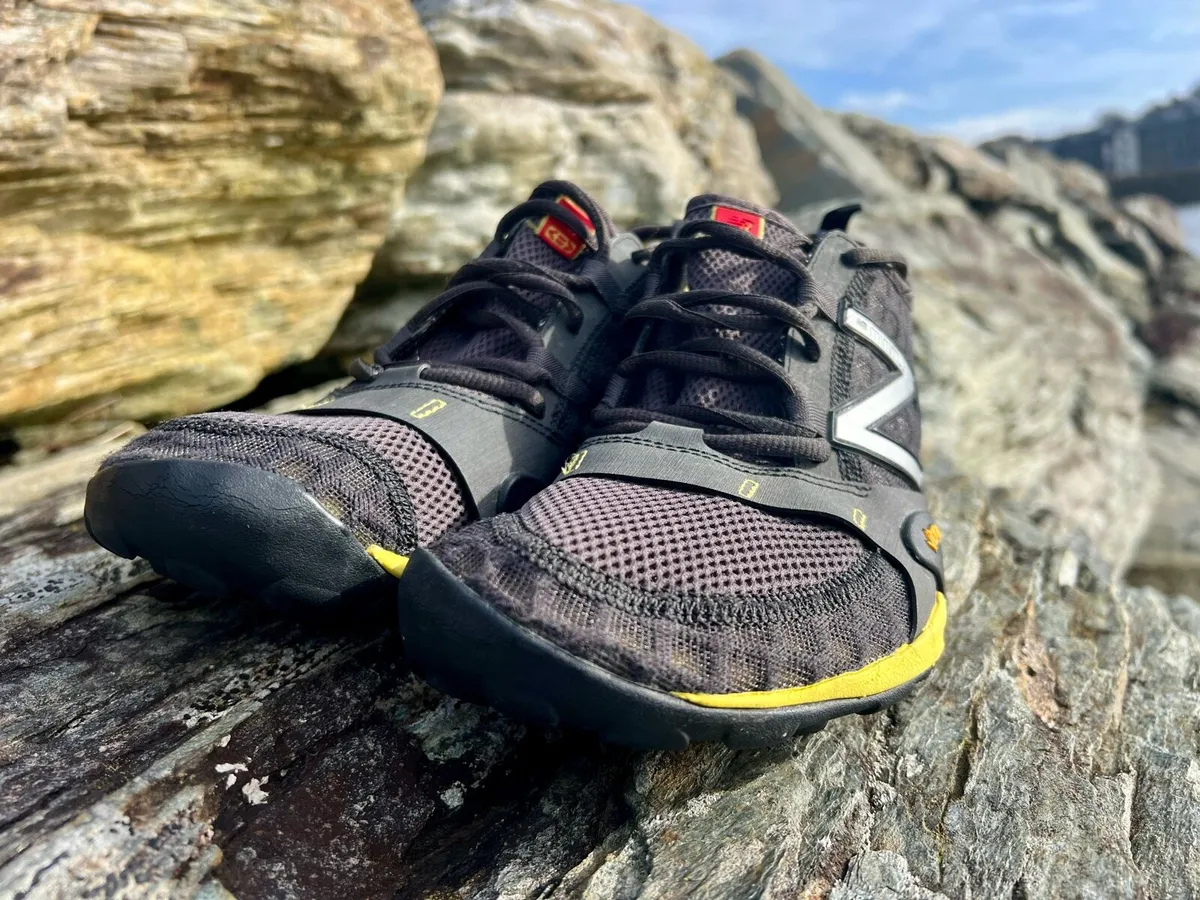 NewBalance Minimus Barefoot - as New - size 9 or 8 - Image 4