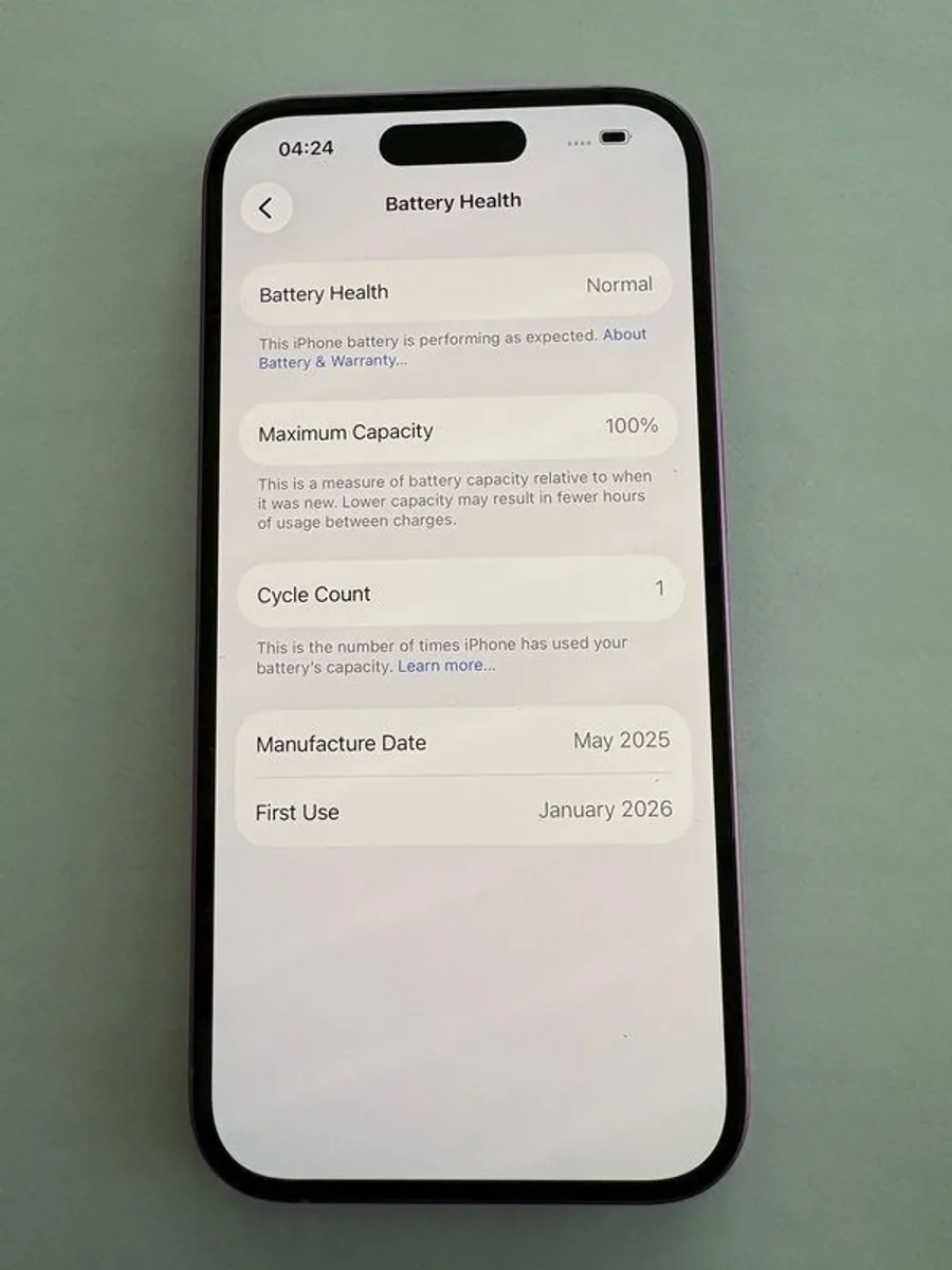 Apple iPhone 16 - Image 2