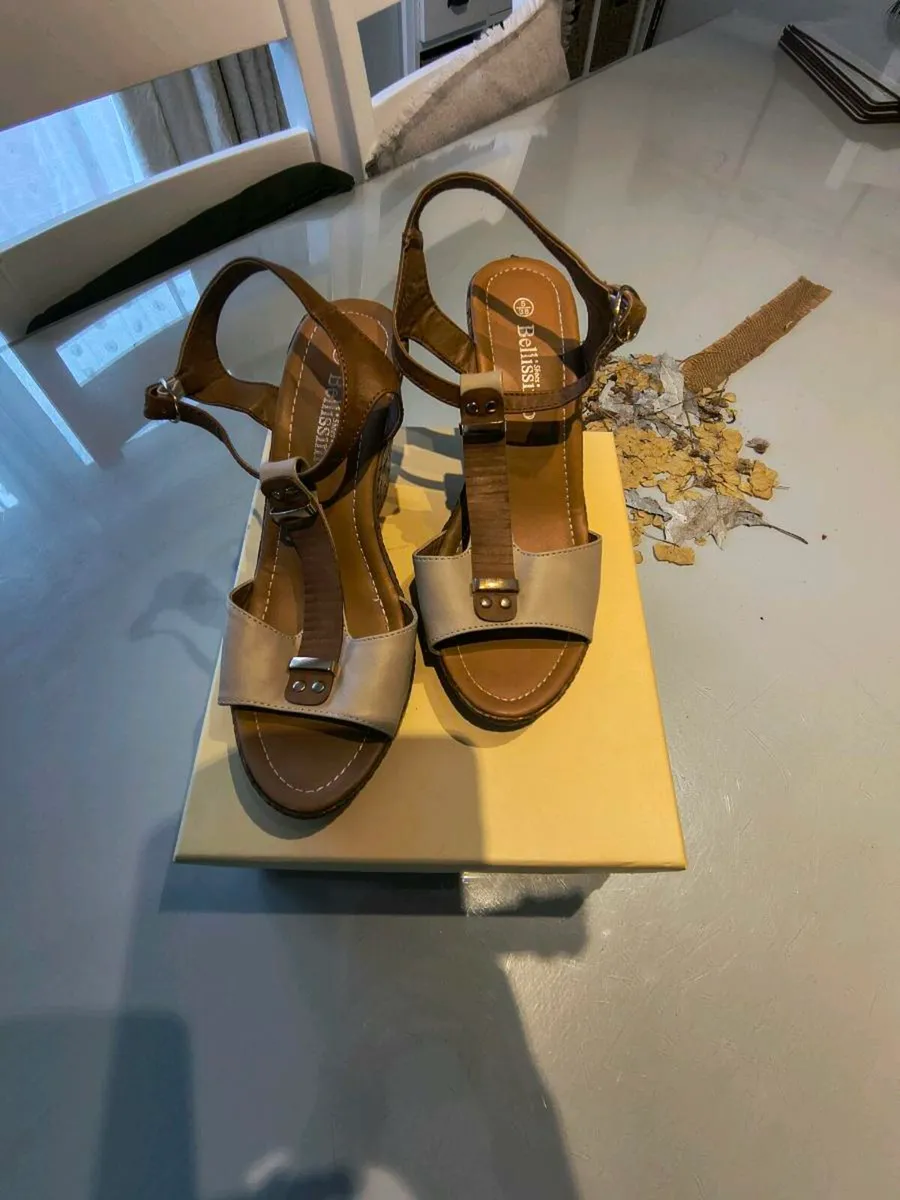 Bellissimo Wedge Sandals - Image 3