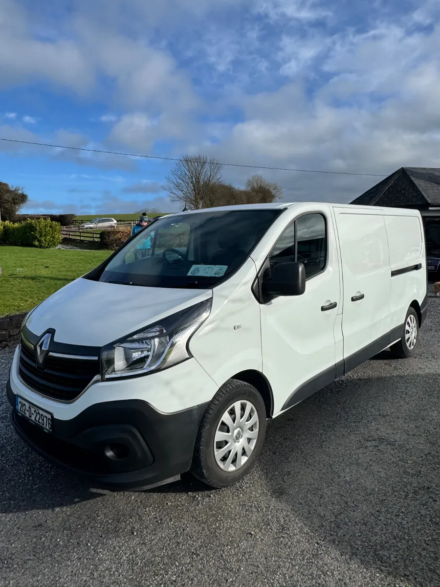Renault Trafic 2021 new doe low km - Image 1