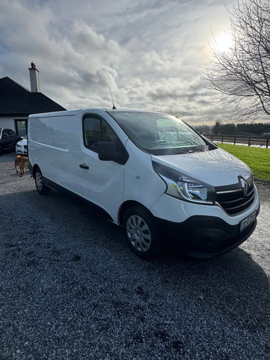 Renault Trafic 2021 new doe low km - Image 3