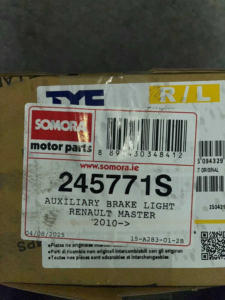 Renault Master Brake Light - Image 2