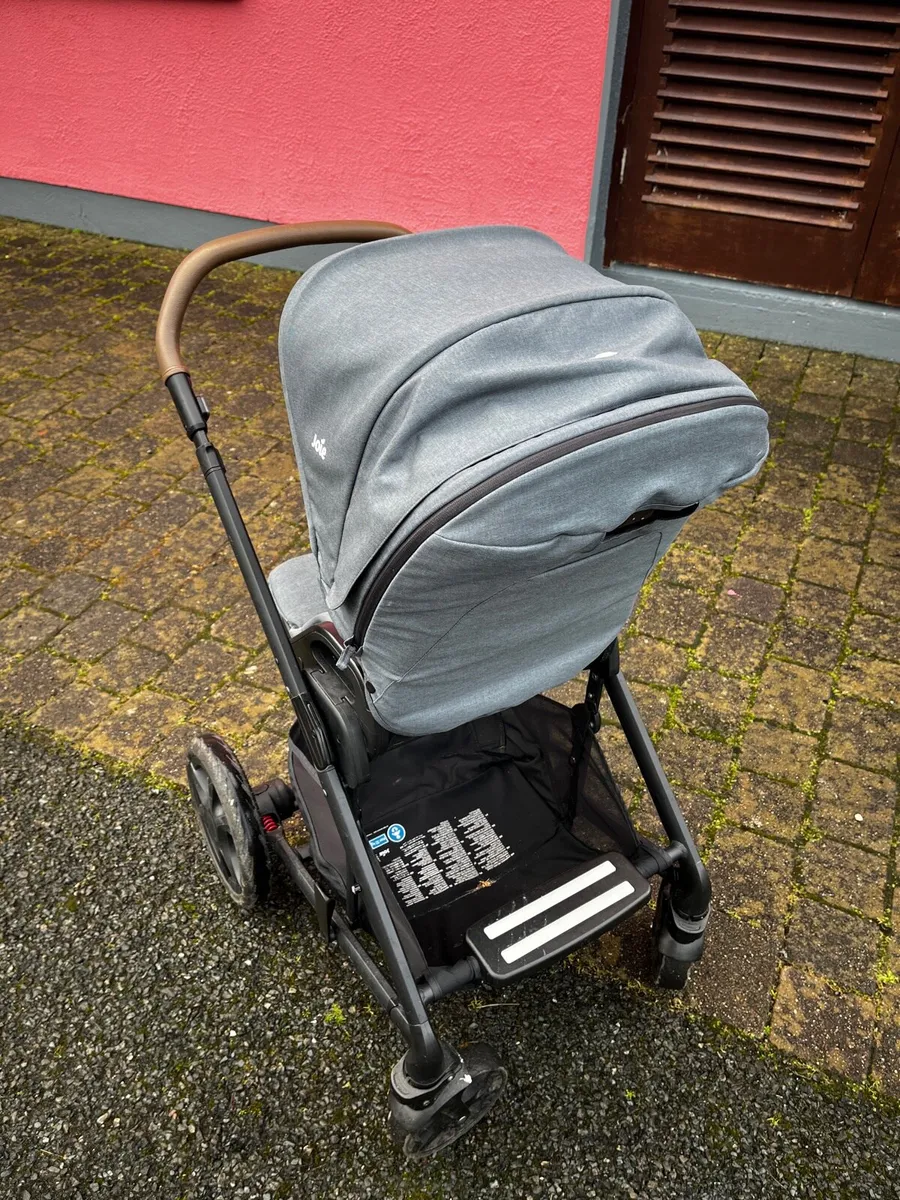 Joie Chrome DLX Trio 3 in 1 - Image 3