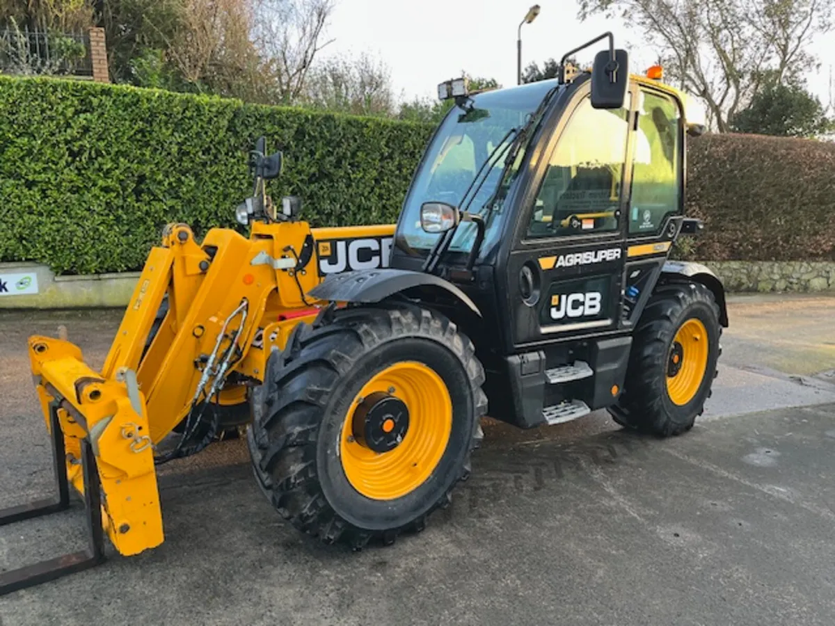 2021 JCB 538/60 Agri Super Telehandler - Image 3