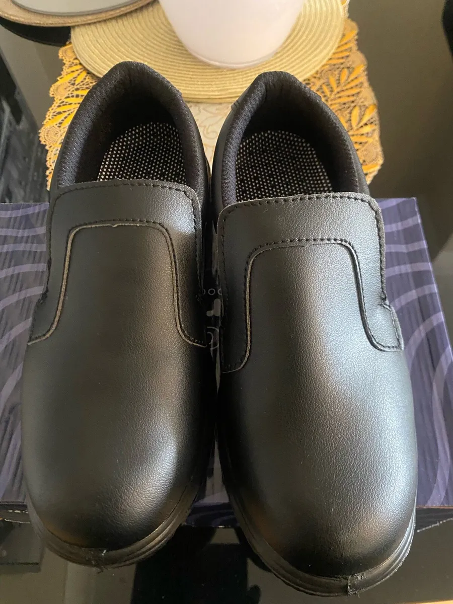 Shoes mens and women’s safety shoes - Image 2