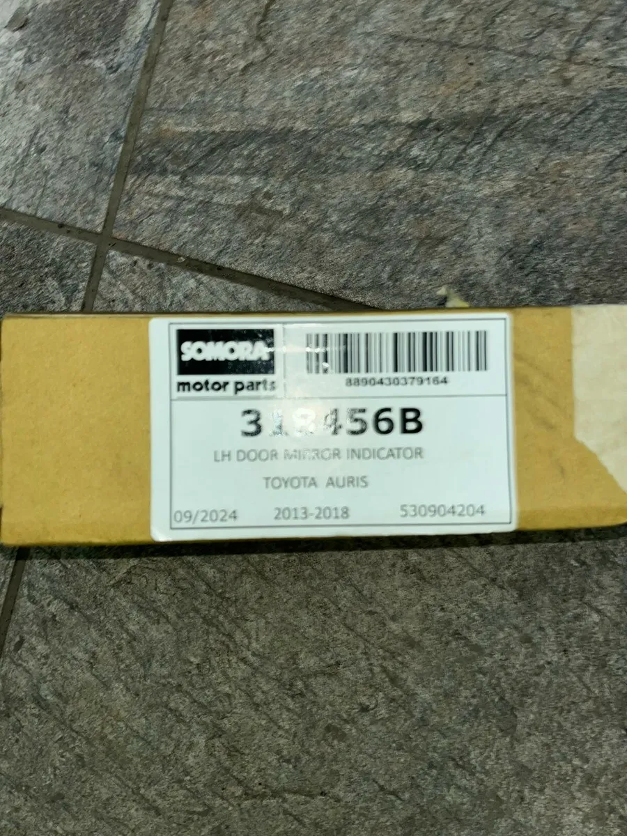 Toyota Auris Left Door Indicator - Image 2