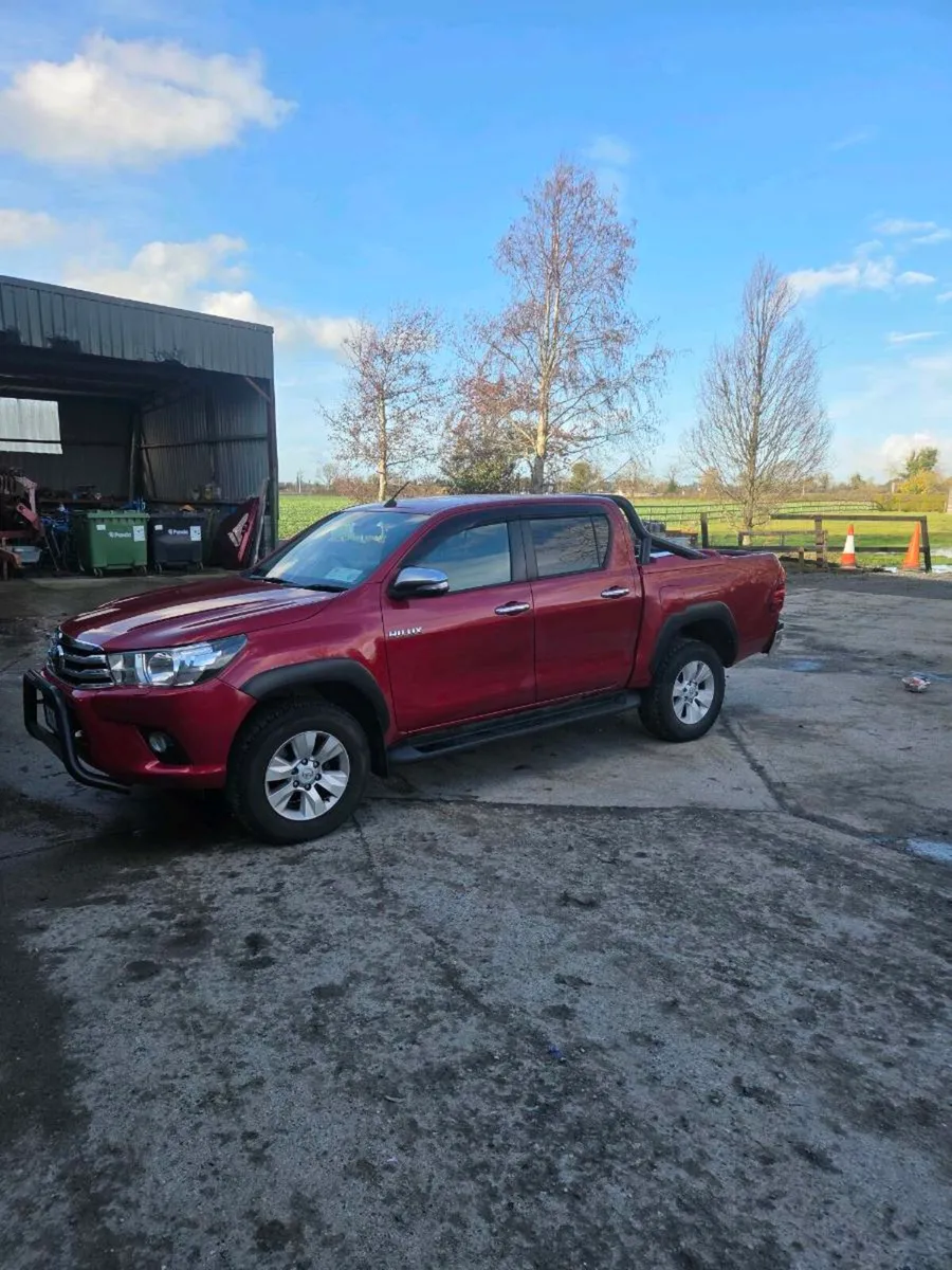 Toyota hilux - Image 1