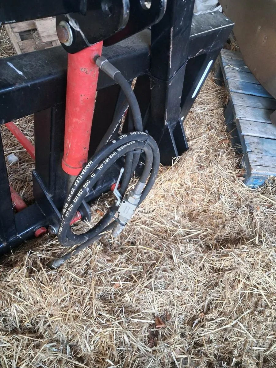 5ft hydraulic stone fork - Image 3