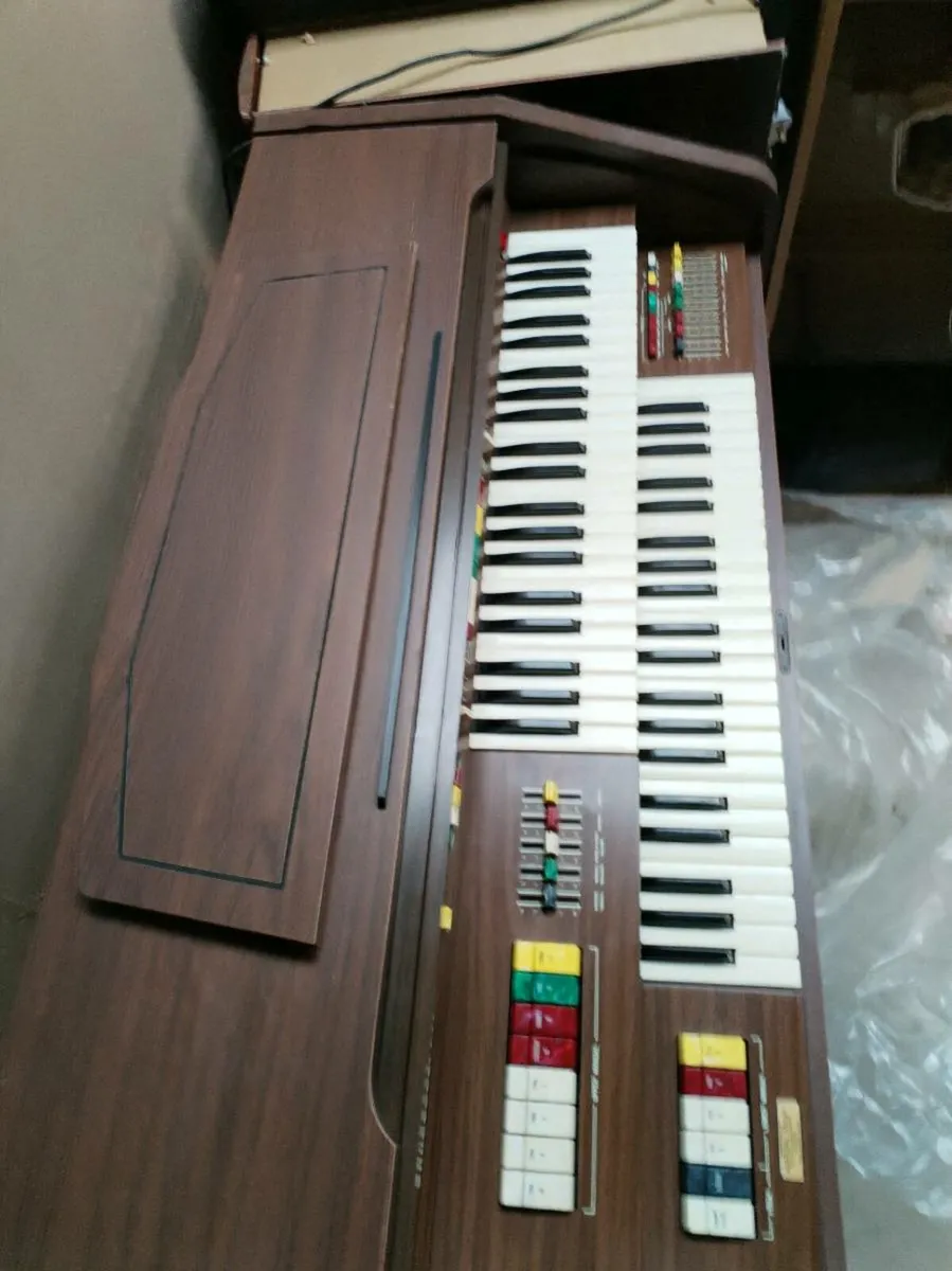 Electric organ - Image 4