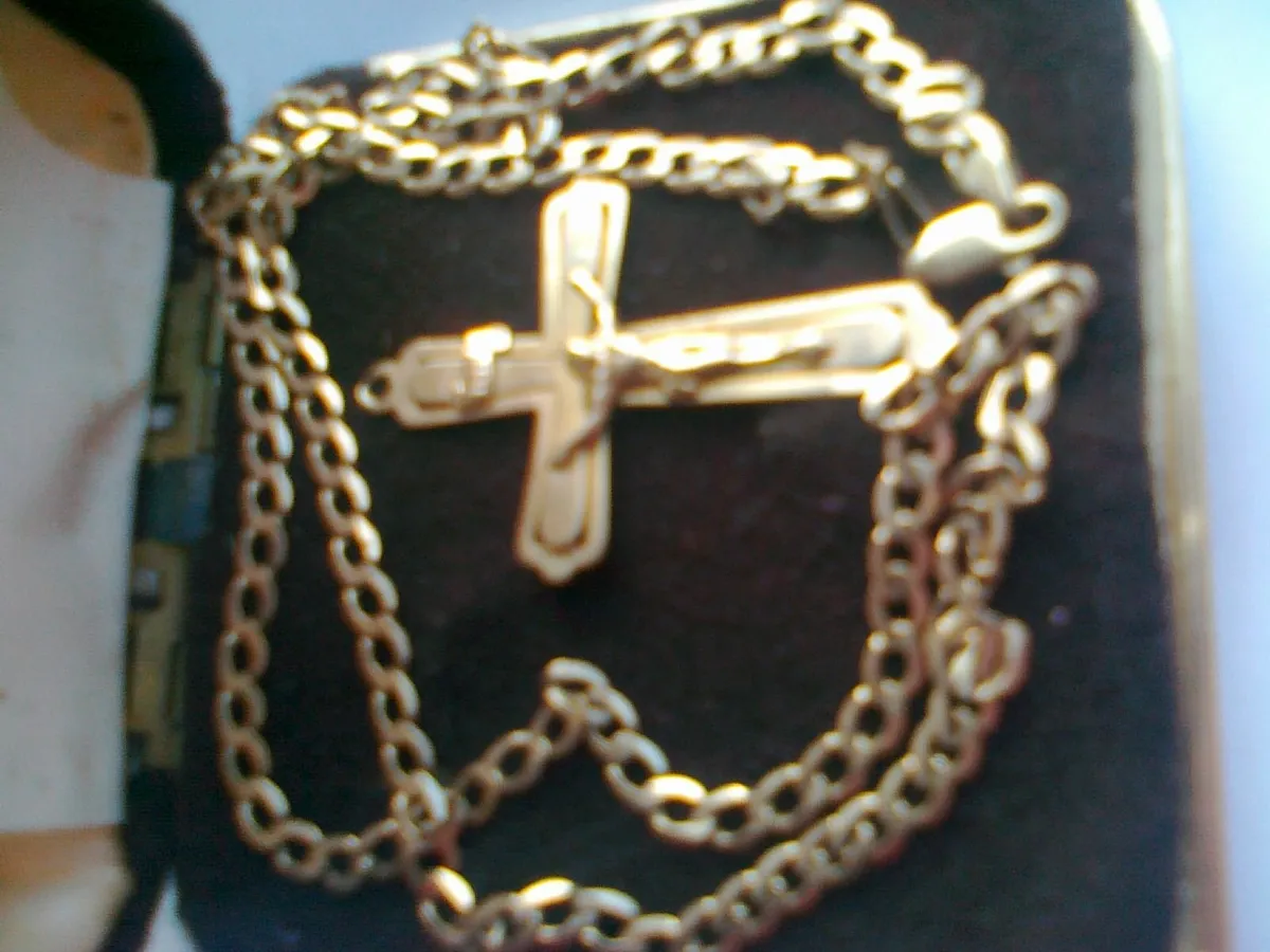 GOLD CHAIN - Image 3