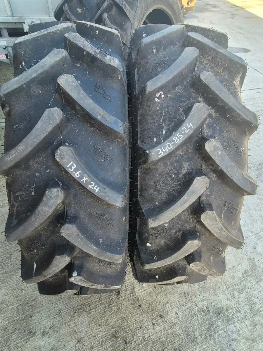 Tractor tyres - Image 1